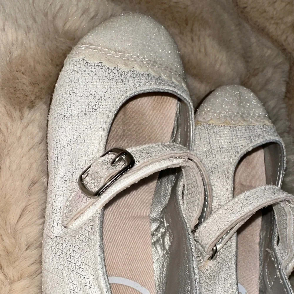 Stride Rite Memory Foam Glittery Silver Dress Shoes for Kids